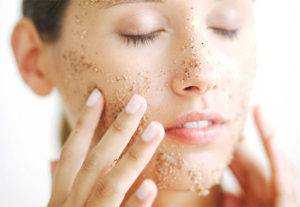 How-to-Get-Pretty-Skin-Naturally-Exfoliation